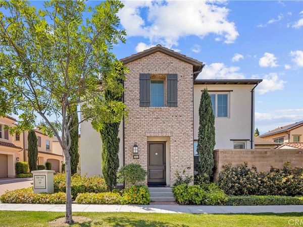 124 Gulfstream, Irvine, CA 92620
