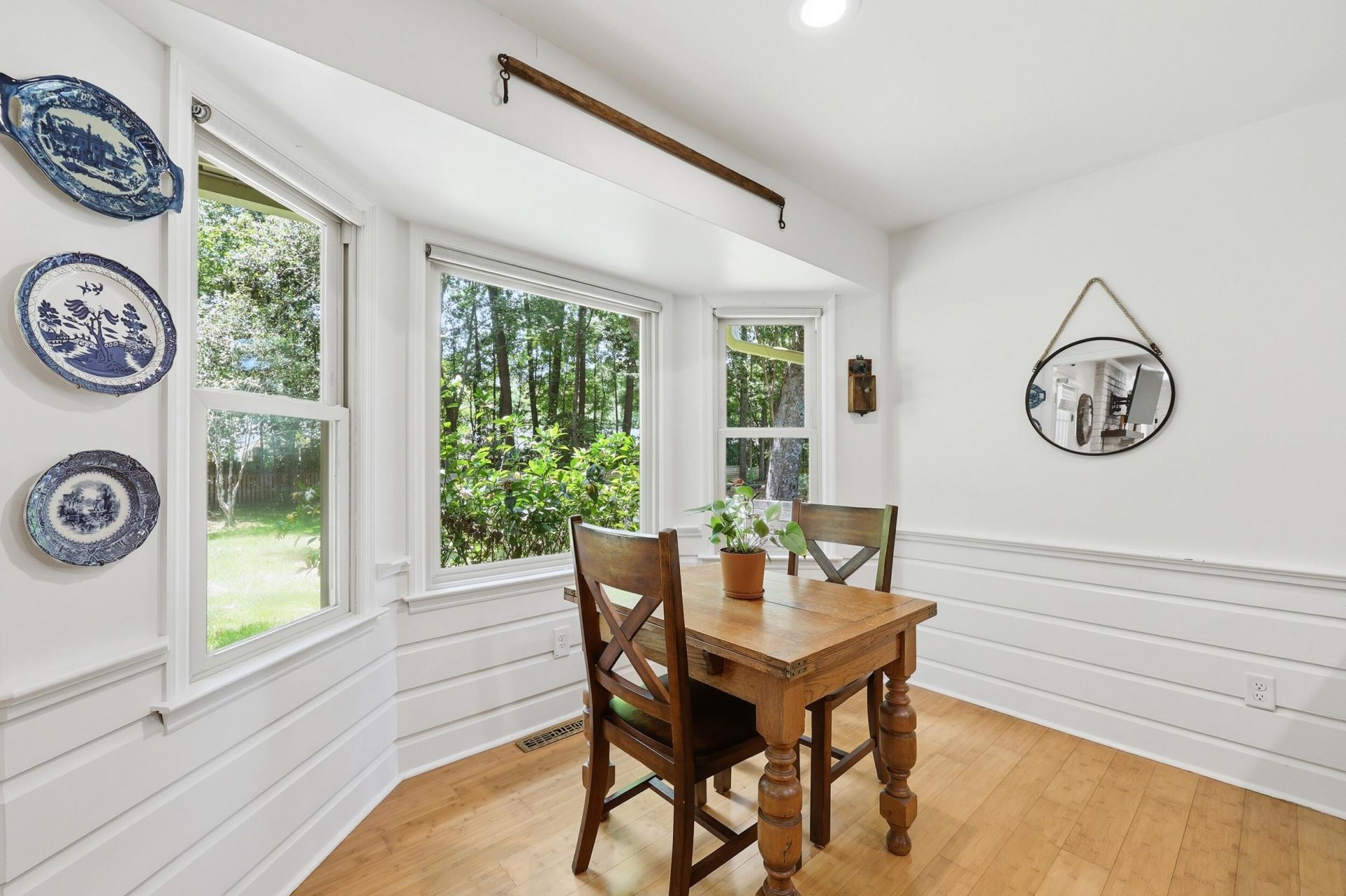 210 Fort Street Photo 12