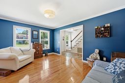 210 Fort Street photo 4