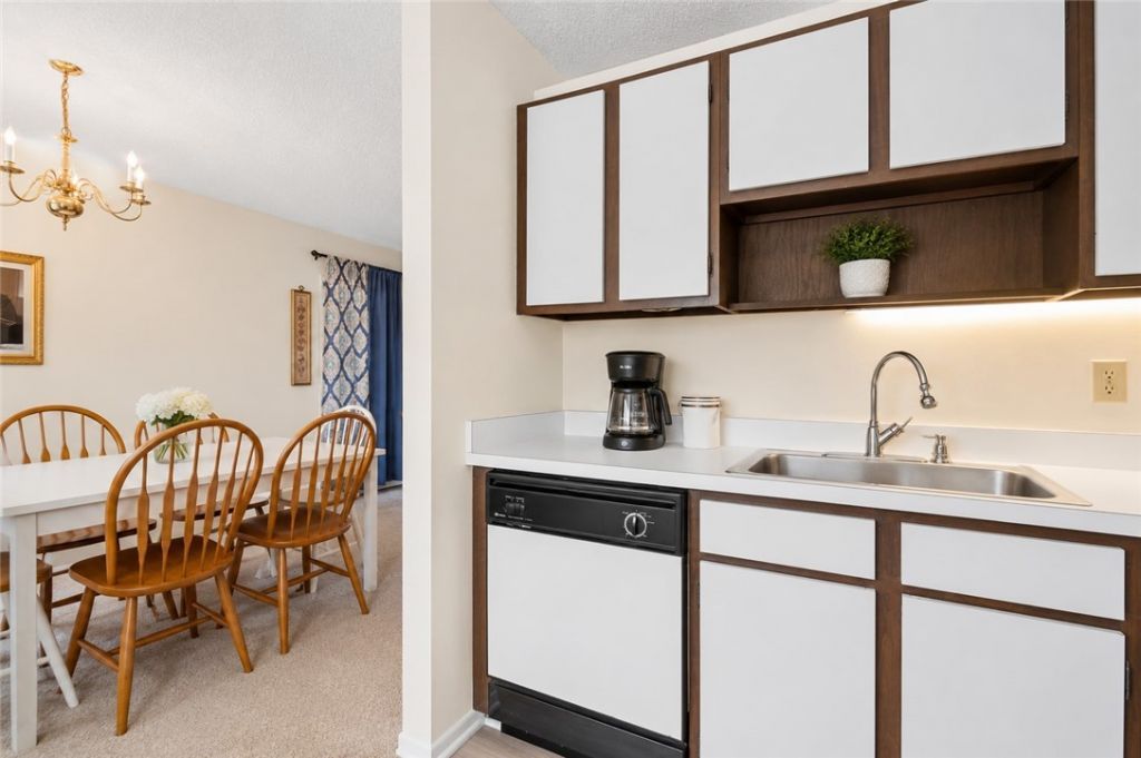 61 Woodland Drive, Unit 106, Vero Beach, FL 32692 Photo