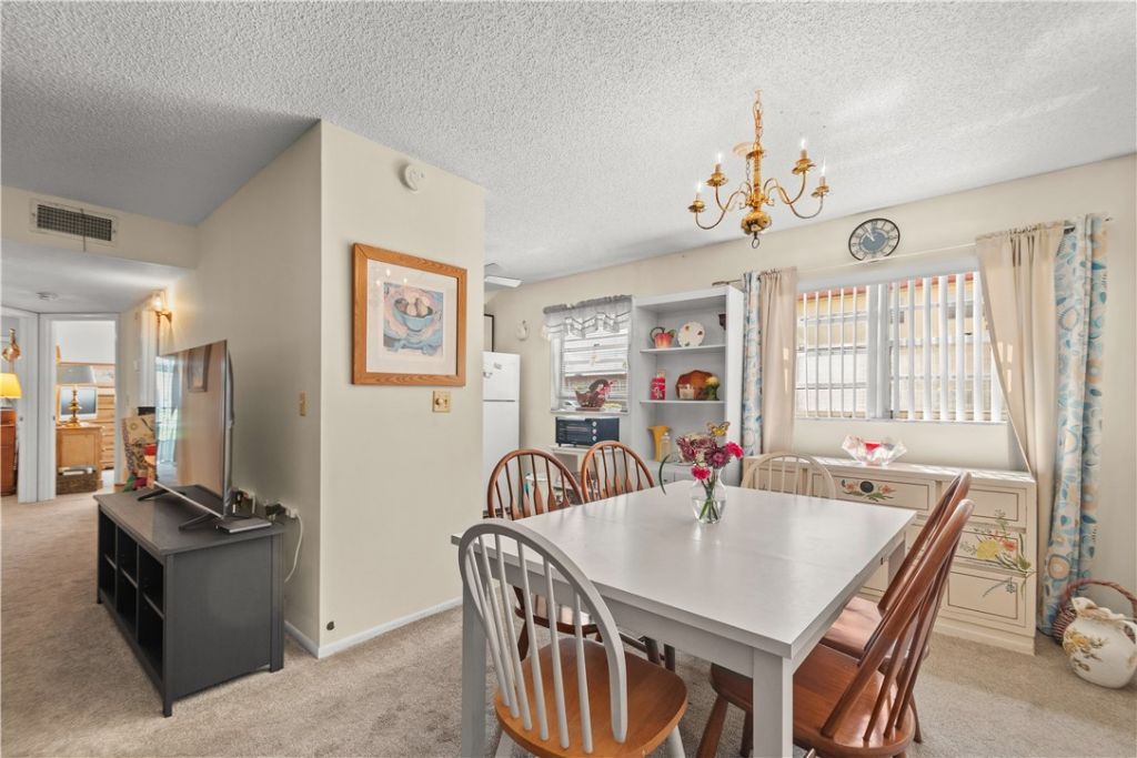 61 Woodland Drive, Unit 106, Vero Beach, FL 32692 Photo