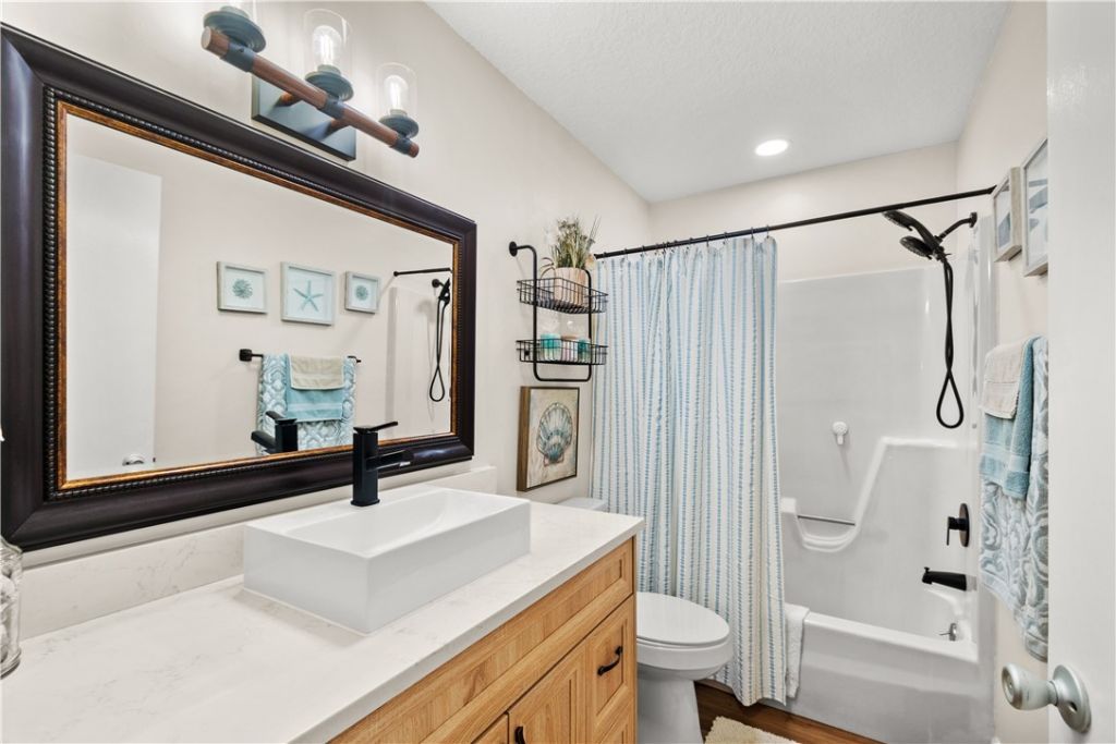 61 Woodland Drive, Unit 107, Vero Beach, FL 32962 Photo