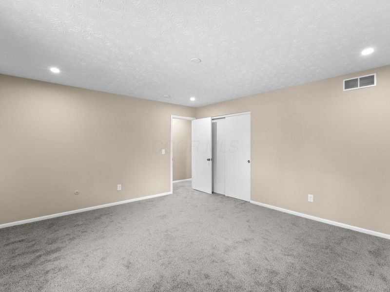 4999 Doral Avenue , Columbus, OH 43213 Photo 43