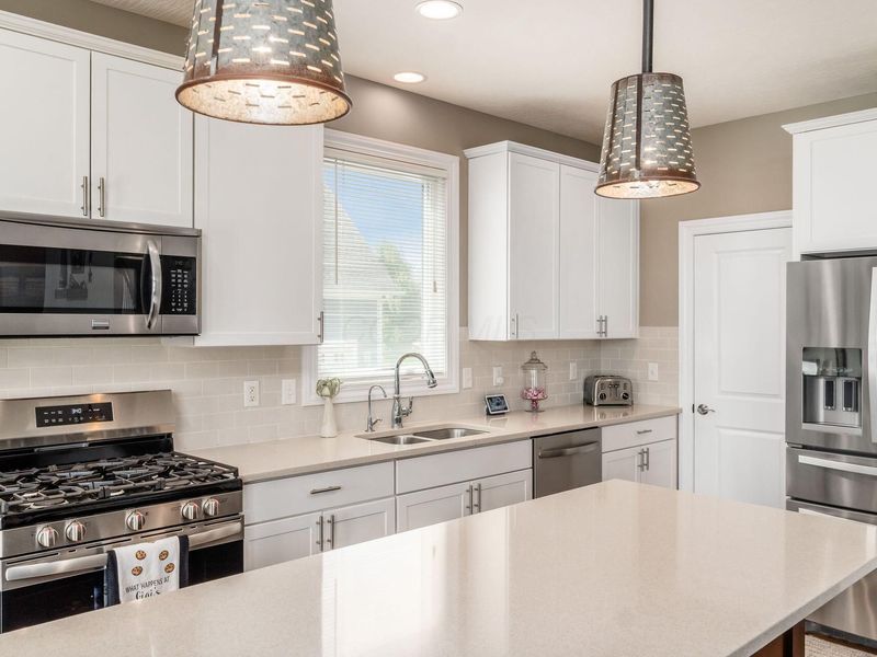 8075 Roseland Terrace, Pickerington, OH 43147 Photo 13