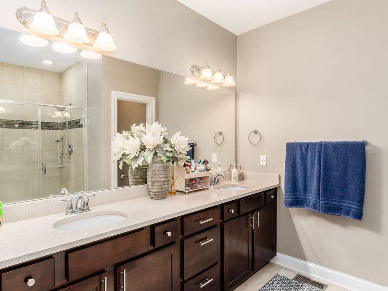 8075 Roseland Terrace, Pickerington, OH 43147 Photo 23
