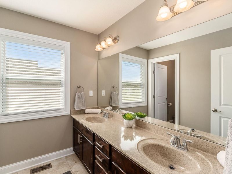 8075 Roseland Terrace, Pickerington, OH 43147 Photo 42