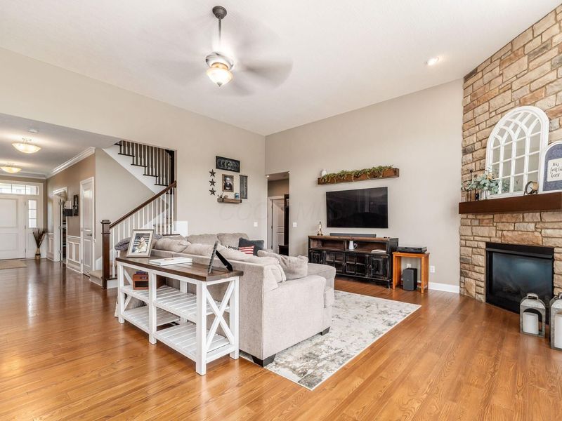 8075 Roseland Terrace, Pickerington, OH 43147 Photo 7