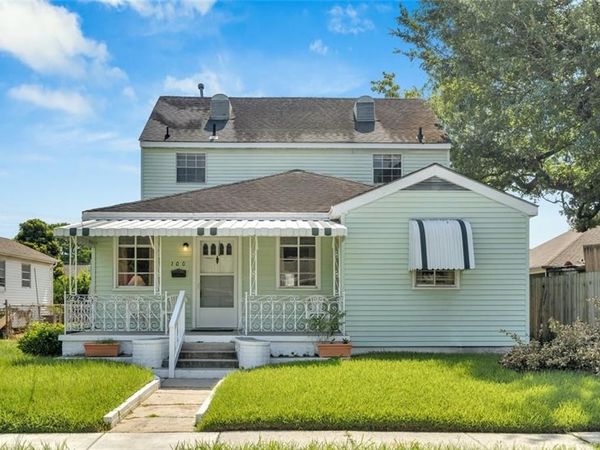 100 HATHAWAY Place , New Orleans, LA 70119