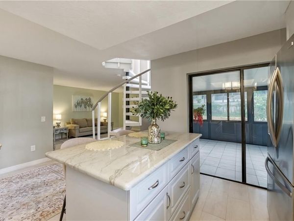 16001 Amberwood Lake CT, Unit 1, FORT MYERS, FL 33908