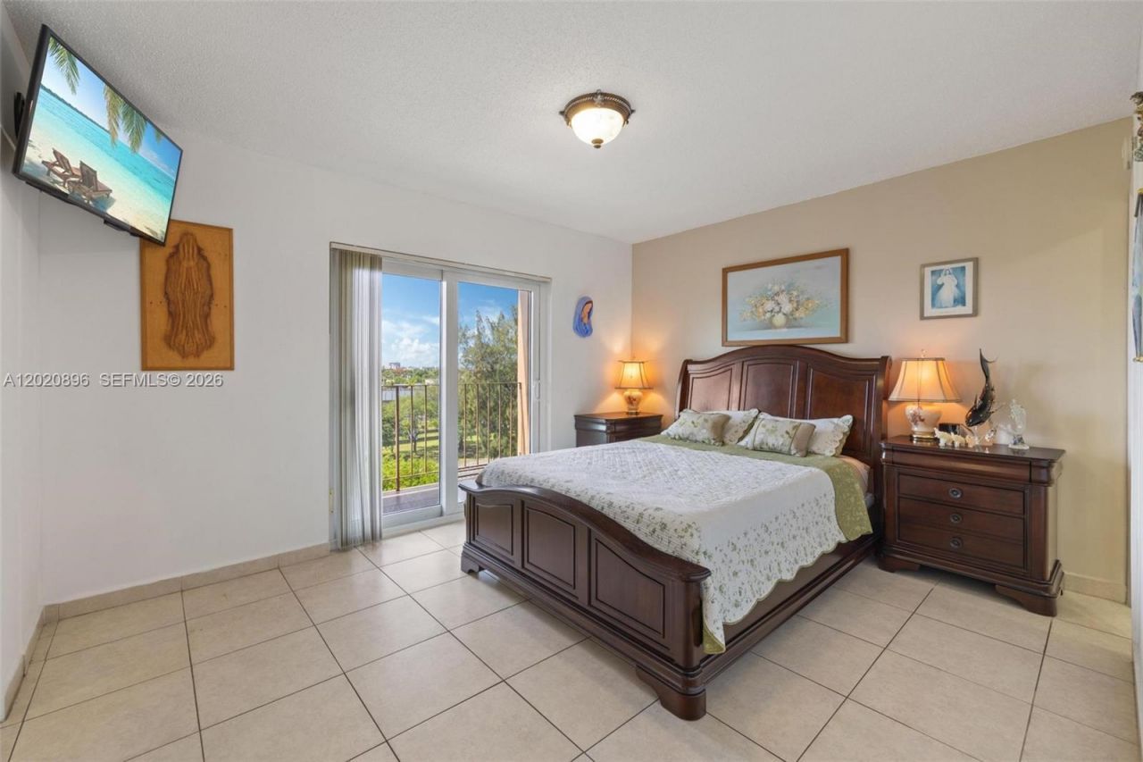 440 E 23rd St, Unit 1405, Hialeah, FL 33013 Photo