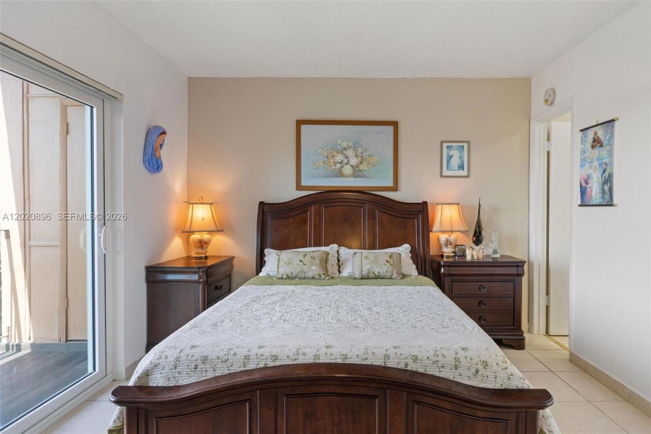 440 E 23rd St, Unit 1405, Hialeah, FL 33013 Photo