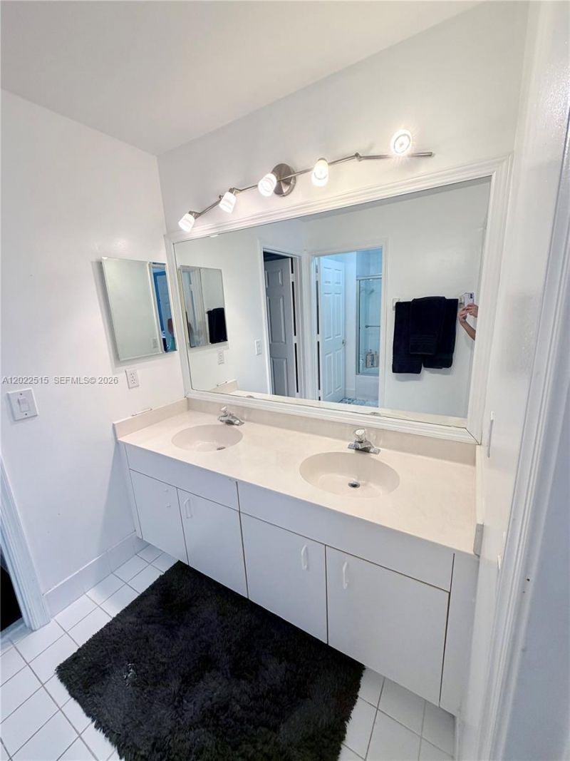 4020 Sapphire Cv , Weston, FL 33331 Photo