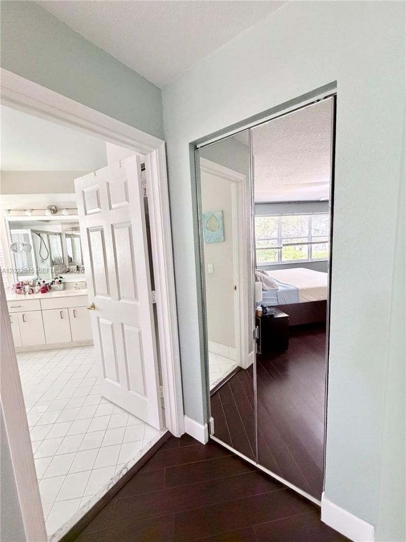 4020 Sapphire Cv , Weston, FL 33331 Photo