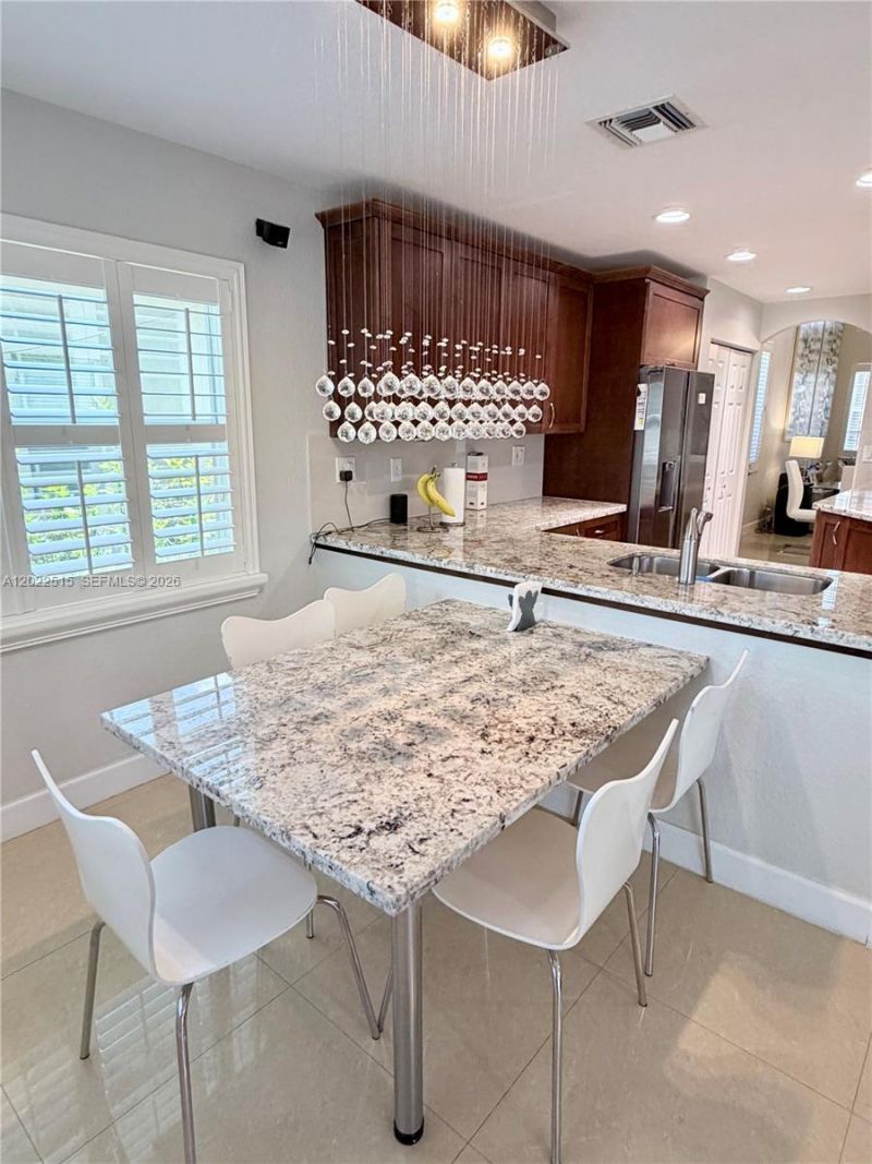 4020 Sapphire Cv , Weston, FL 33331 Photo