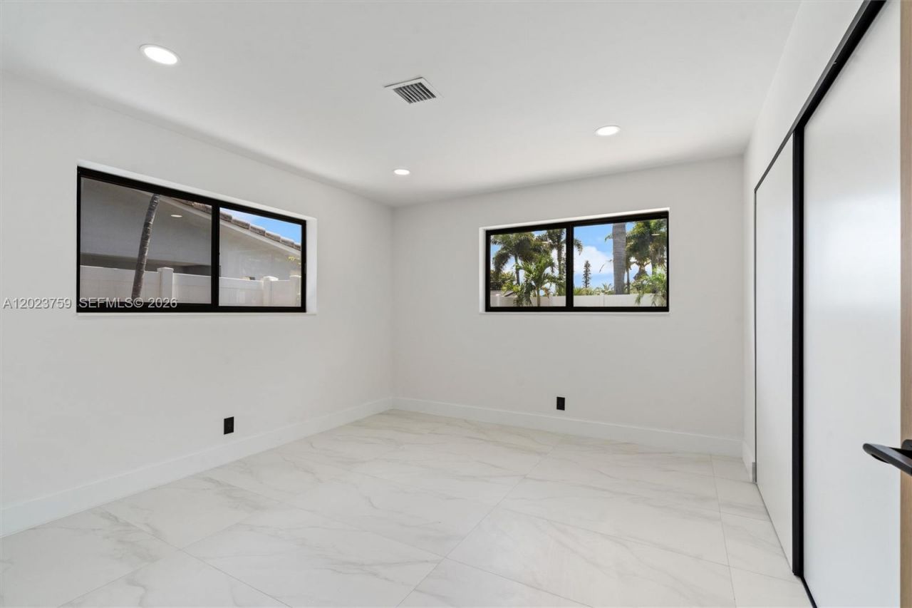 5170 NE 18th Ter , Fort Lauderdale, FL 33308 Photo