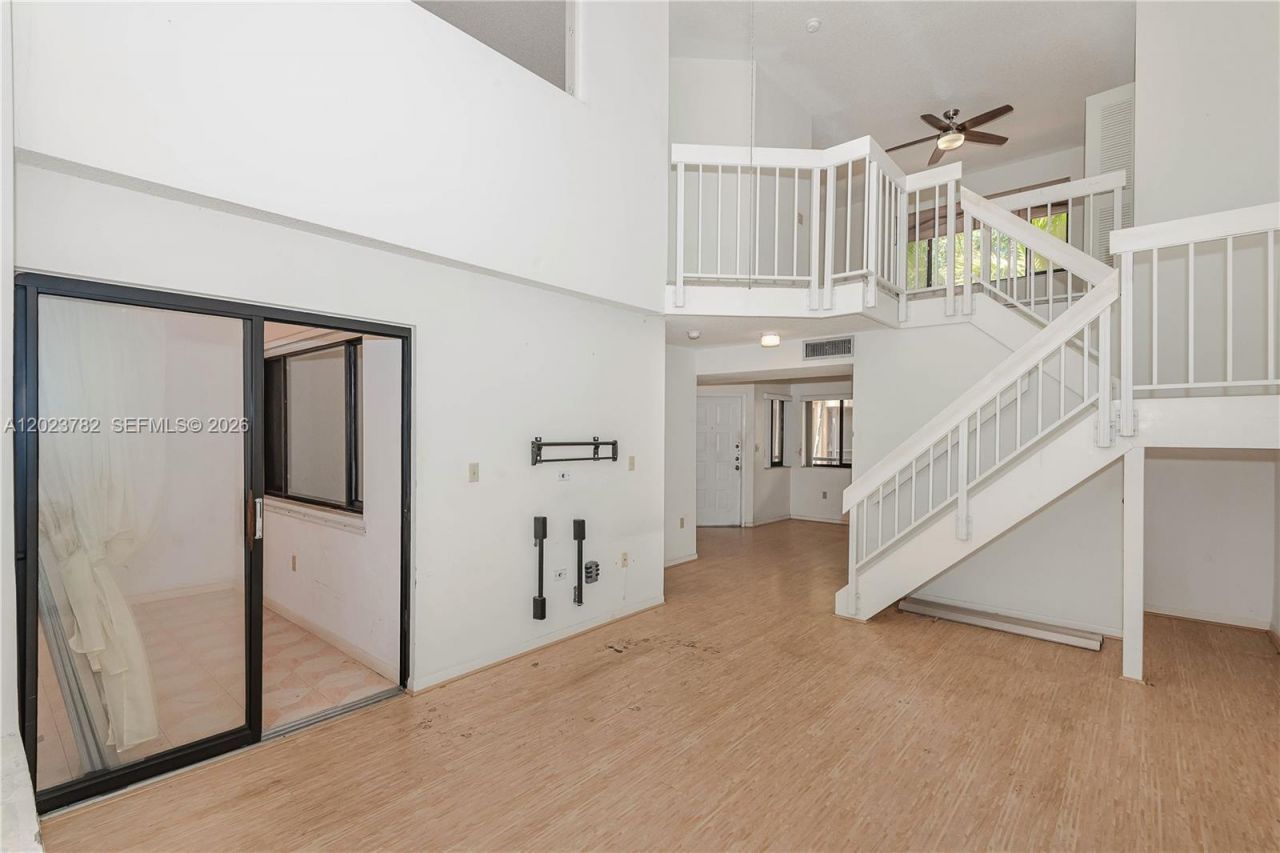 15525 N Miami Lakeway N, Unit 205-8, Miami Lakes, FL 33014 Photo