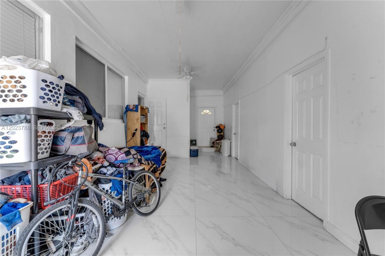 329 NW 13th St , Homestead, FL 33030 Photo