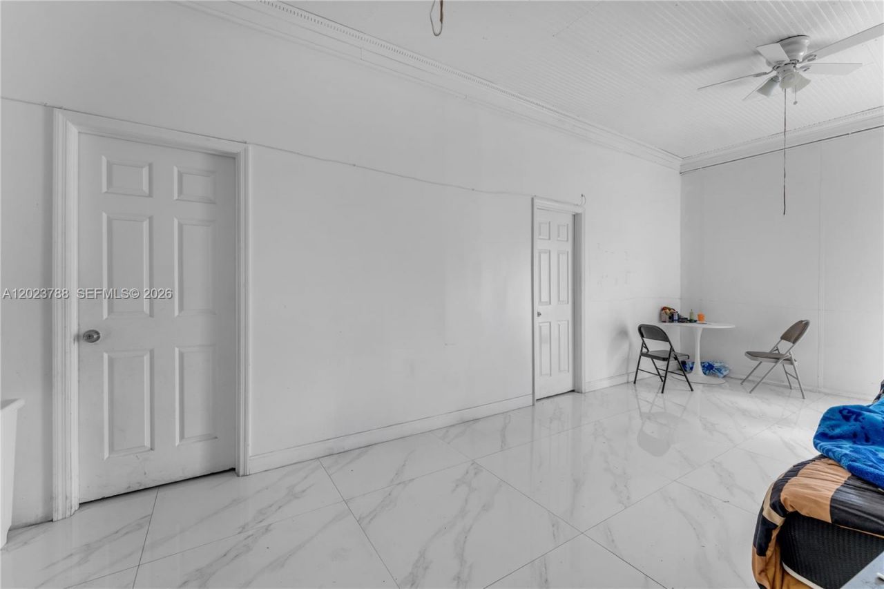 329 NW 13th St , Homestead, FL 33030 Photo