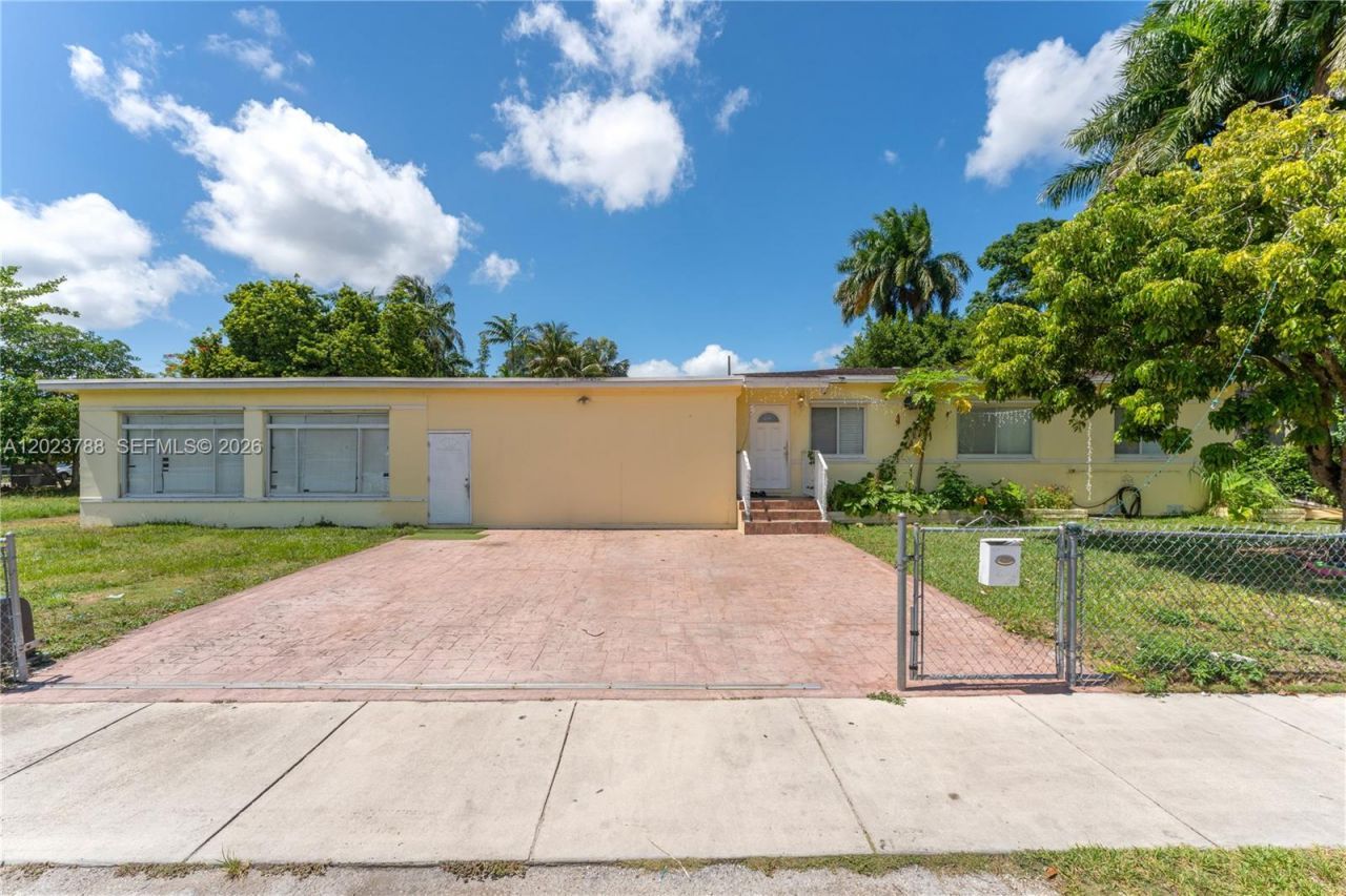 329 NW 13th St , Homestead, FL 33030 Photo