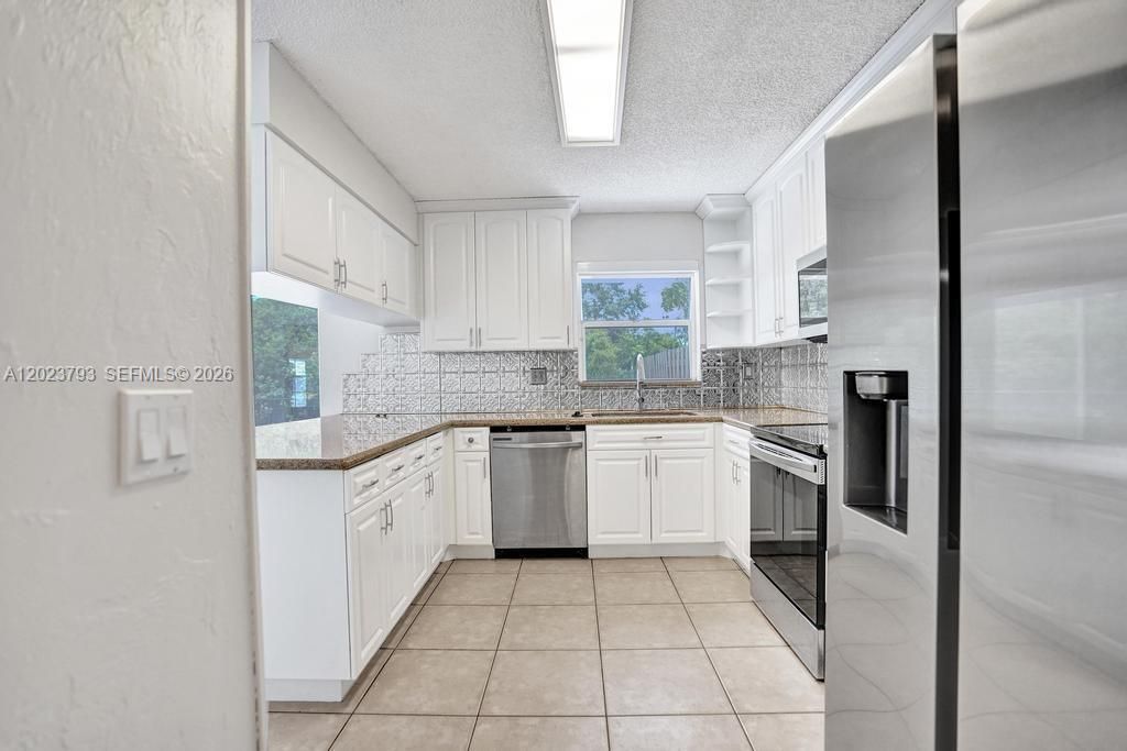 21461 Sawmill Ct, Boca Raton, FL 33498 Photo
