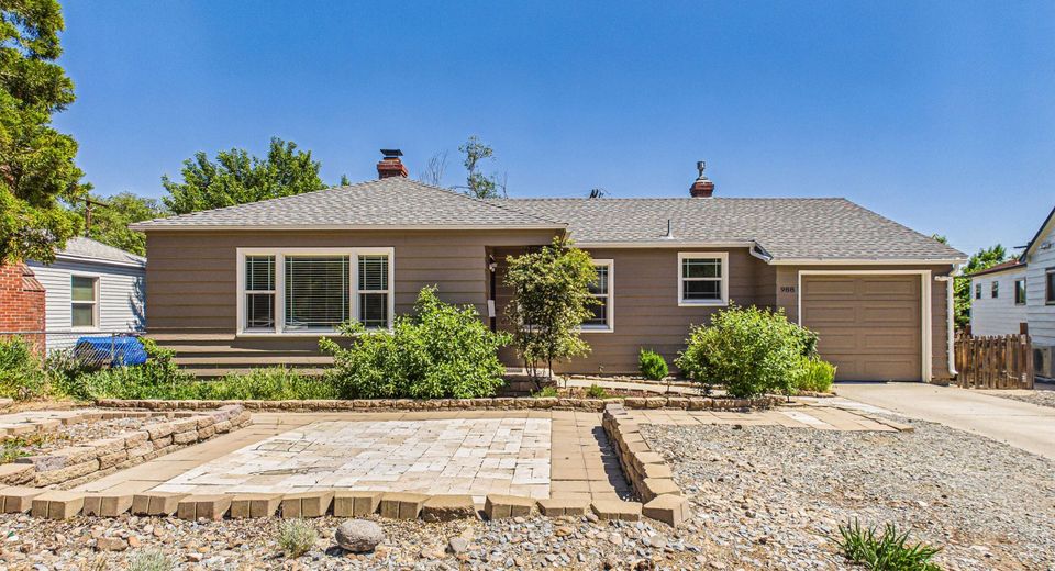 988 Gear Street, Reno, NV 89503 Photo