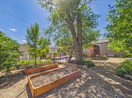 988 Gear Street, Reno, NV 89503 Photo