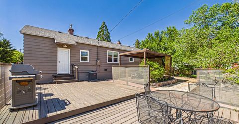 988 Gear Street, Reno, NV 89503 Photo