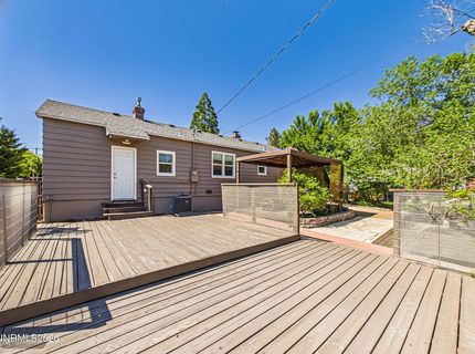 988 Gear Street, Reno, NV 89503 Photo
