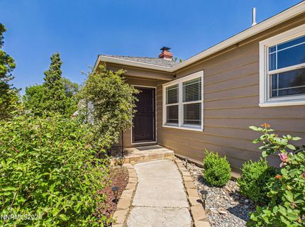 988 Gear Street, Reno, NV 89503 Photo