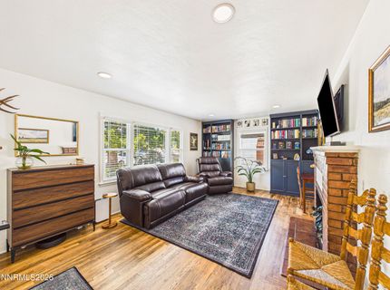 988 Gear Street, Reno, NV 89503 Photo