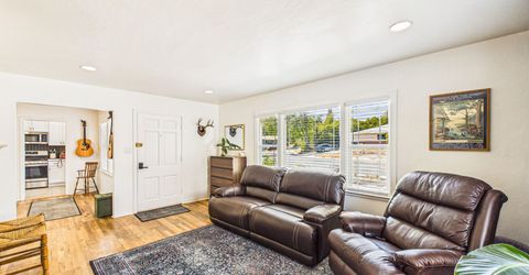 988 Gear Street, Reno, NV 89503 Photo