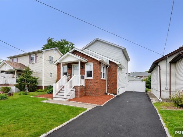 25-14 Berdan Avenue, FAIRLAWN, NJ 07410