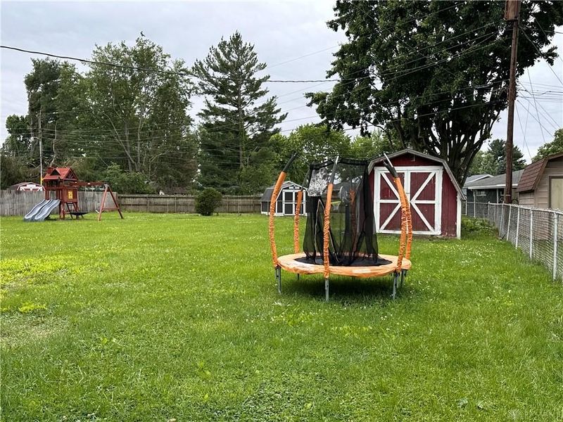 1069 Whitestone Road, Xenia, OH 45385 Photo 10