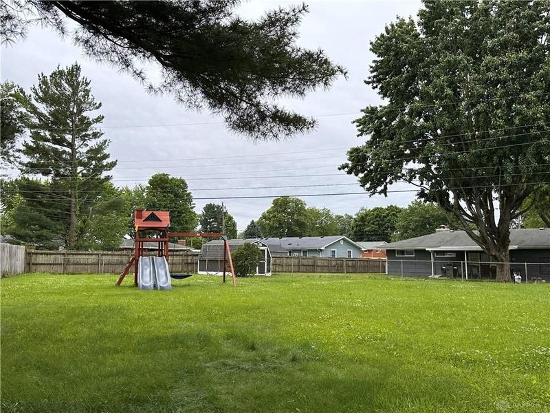1069 Whitestone Road, Xenia, OH 45385 Photo 11