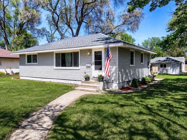 5400 Knox Avenue N, Brooklyn Center, MN 55430