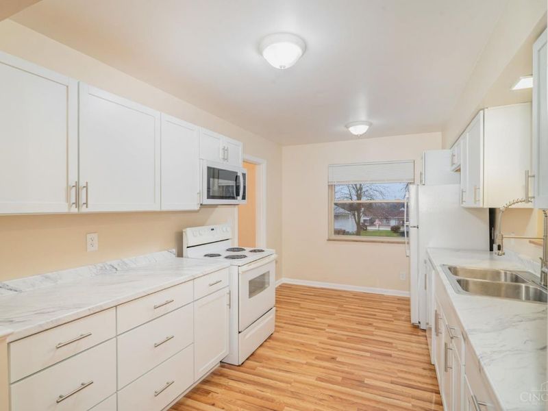 1545 Mcmakin Avenue, Mount Healthy, OH 45231 Photo 12