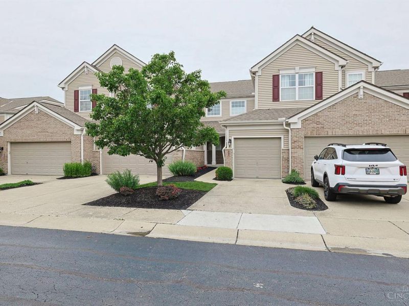 1612 Lakeshore Drive, Monroe, OH 45050 Photo 1