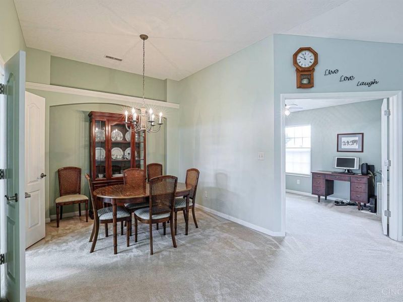 1612 Lakeshore Drive, Monroe, OH 45050 Photo 9
