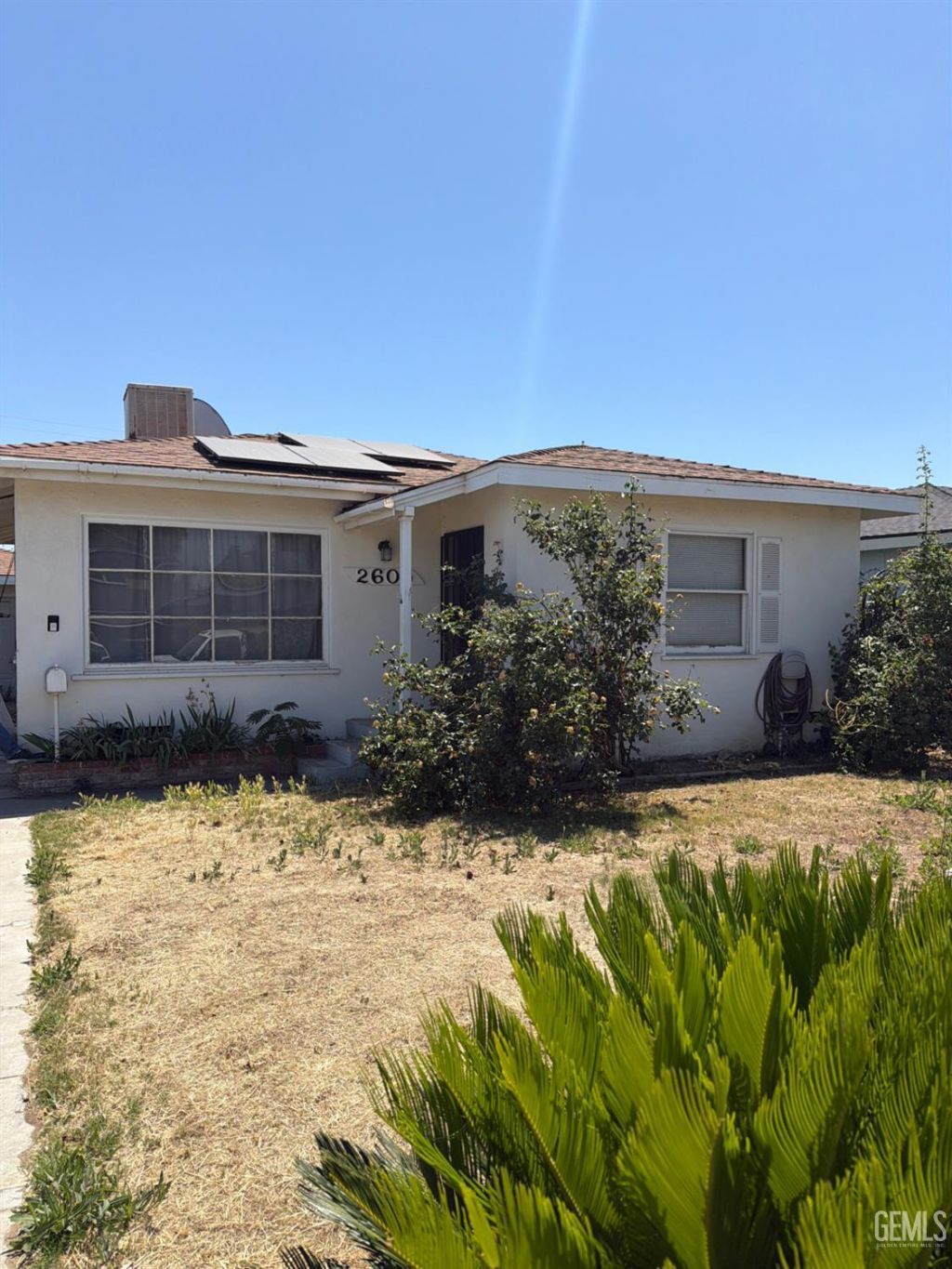 2605 Cleveland Way, Bakersfield, CA 93304 Main Photo