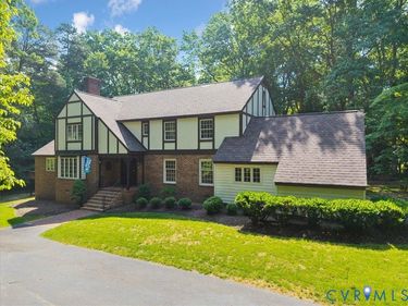 5301 Ashton Creek Road , Chester, VA 23831