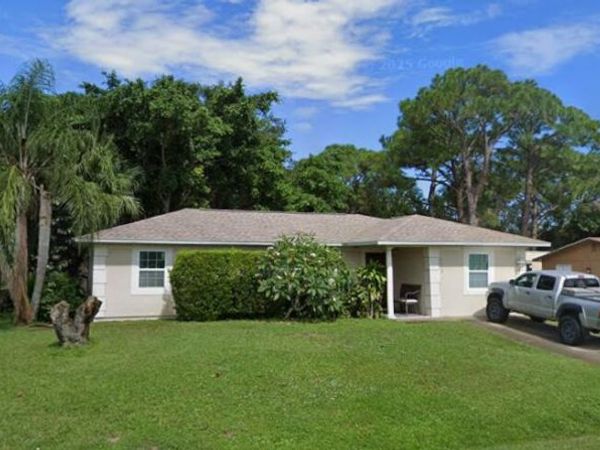1110 Barber Street, Sebastian, FL 32958