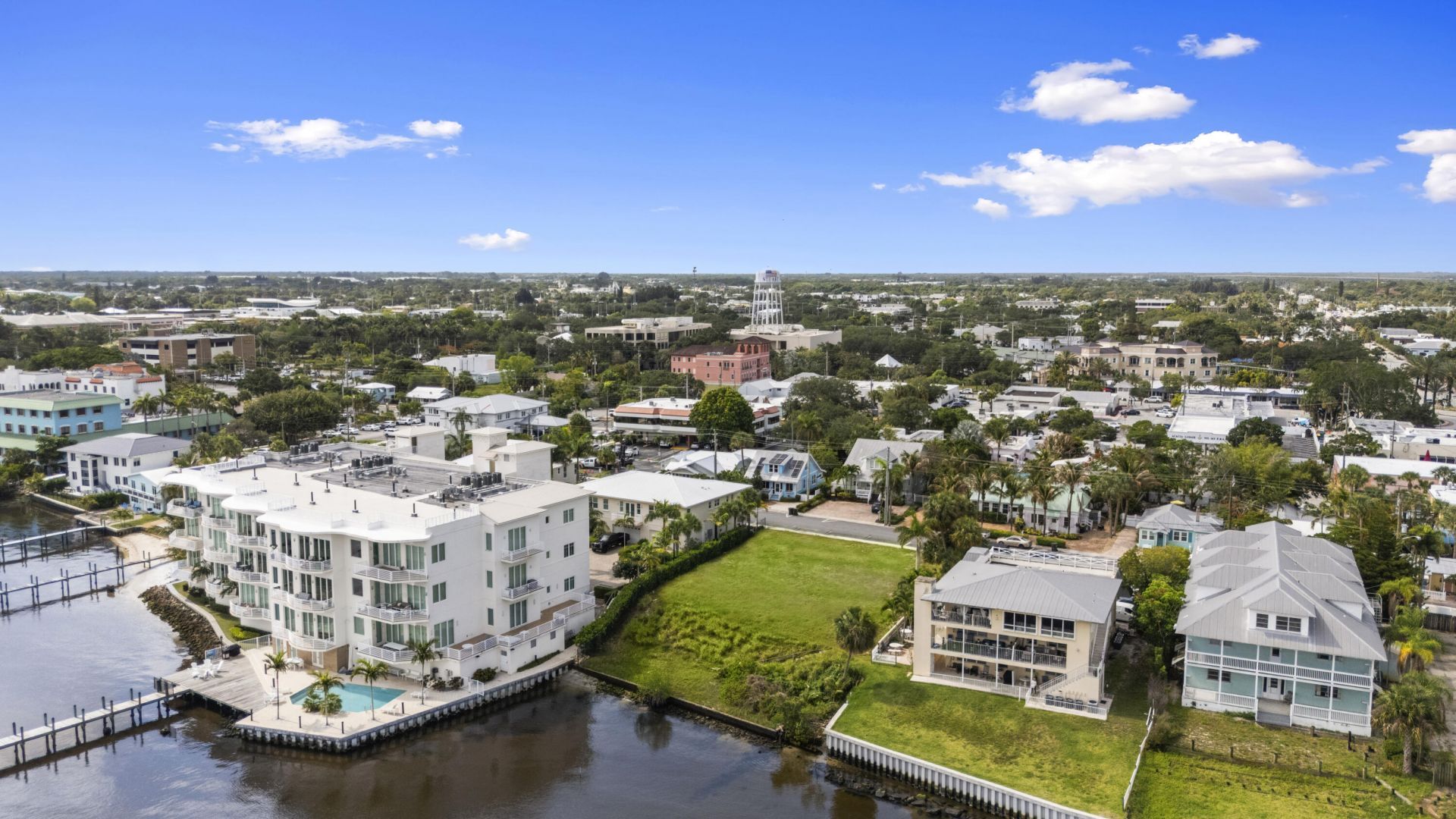 39 SE Seminole Street, Stuart, FL 34994 Photo