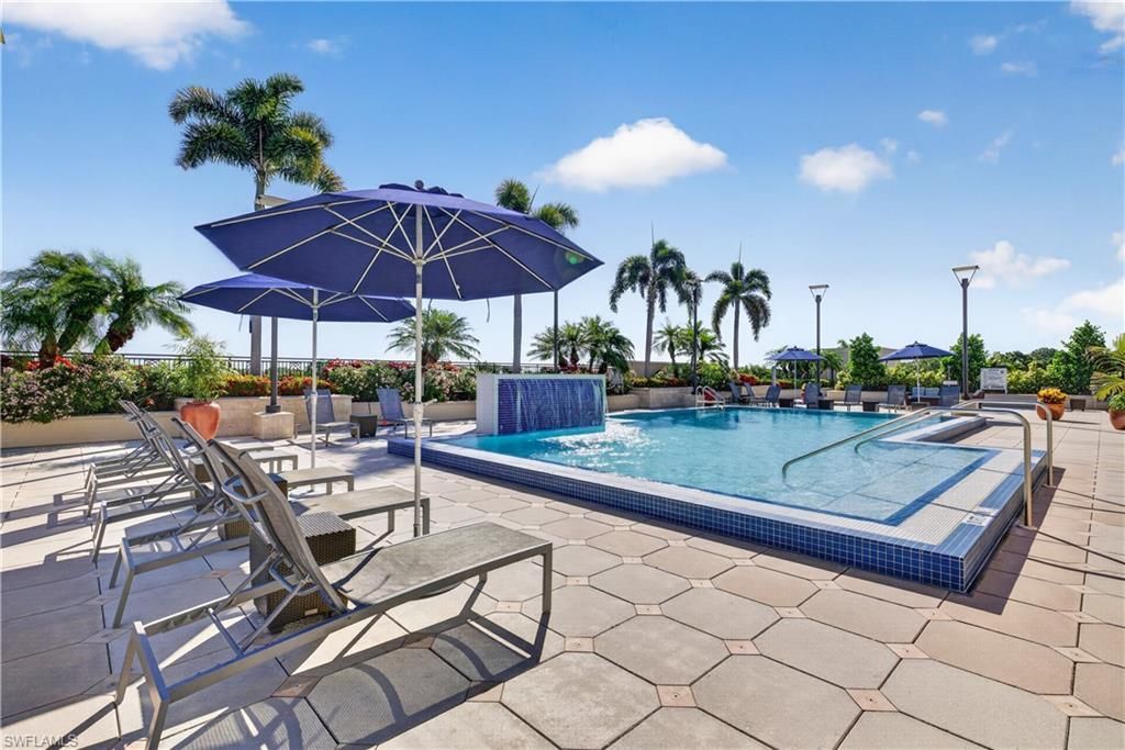9115 Strada Pl , Unit 5504, Naples, FL 34108 Photo