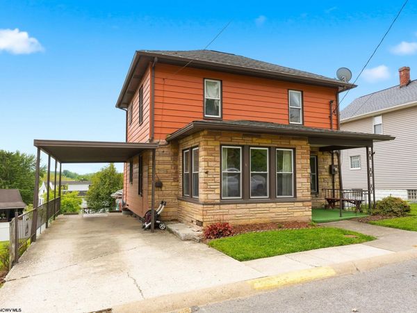 14 Globe Avenue, Morgantown, WV 26501