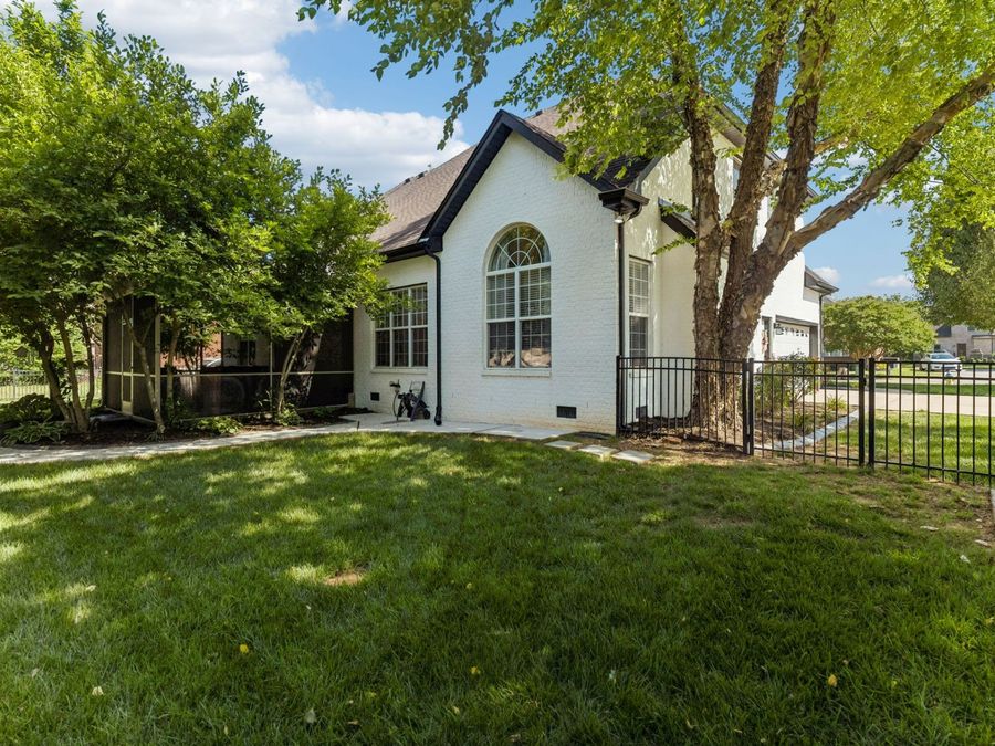Property Image 38