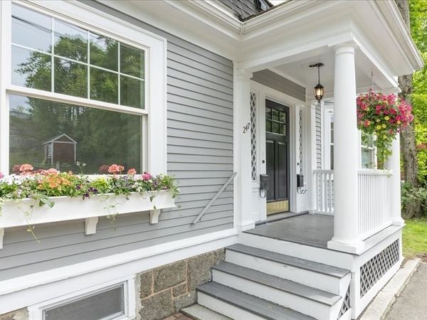 247 Hale St, Unit 2, Beverly, MA 01915