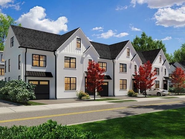 36 Loomis, Unit 104, Bedford, MA 01730