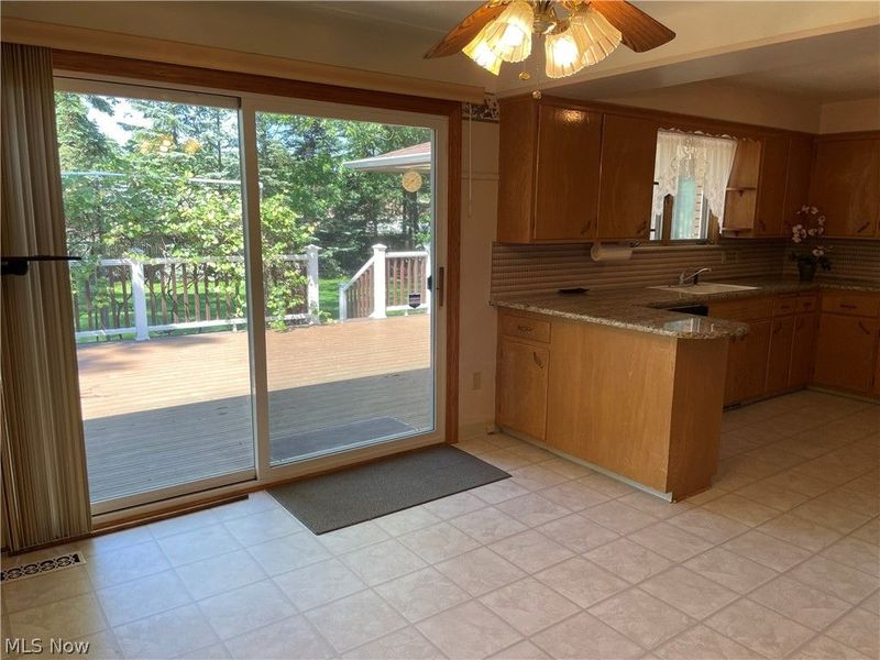 729 E Parkhaven Drive , Seven Hills, OH 44131 Photo 15