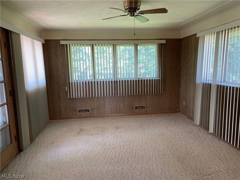 729 E Parkhaven Drive , Seven Hills, OH 44131 Photo 19