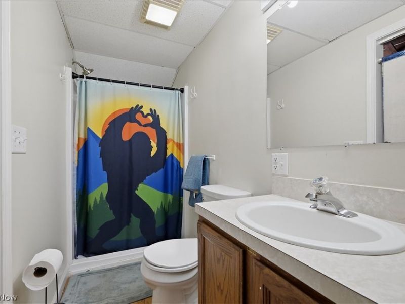 765 Ewing Road , Youngstown, OH 44512 Photo 22